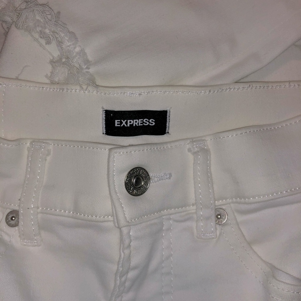 EXPRESS Distressed White Jeans